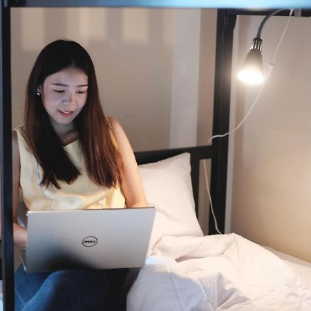 Khaosan Station (Adults Only) Hostel Bangkok Luaran gambar